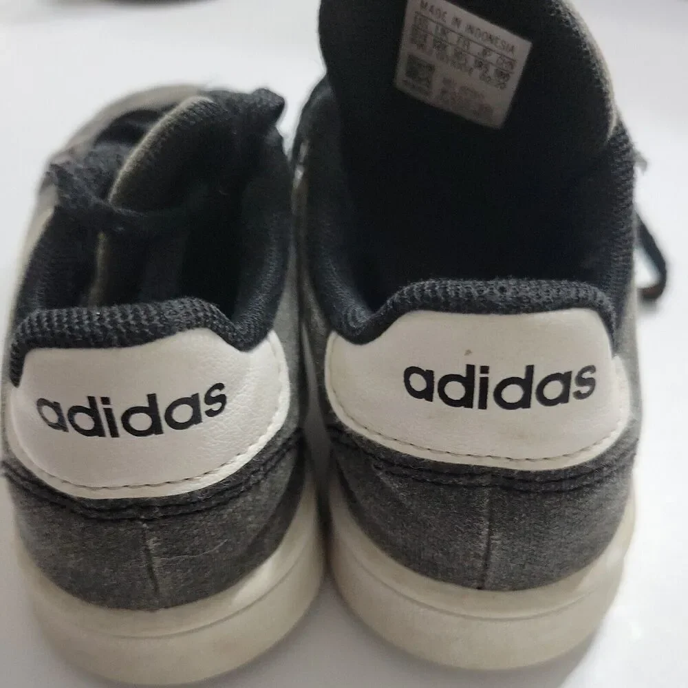 Adidas Girls 12 1/2 Kid Shoes Superstar Black White Three Striped Originals 12.5